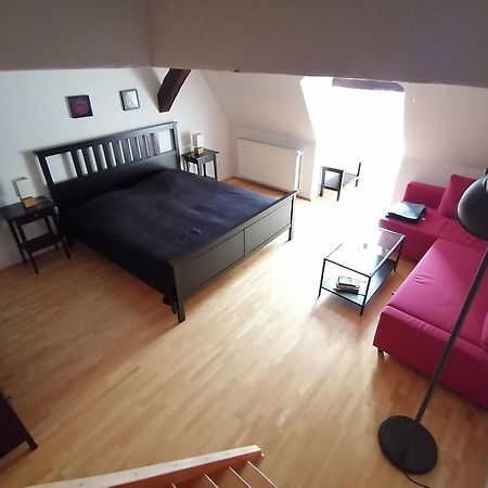 Staying In An Historic Frame House Munden  Екстер'єр фото