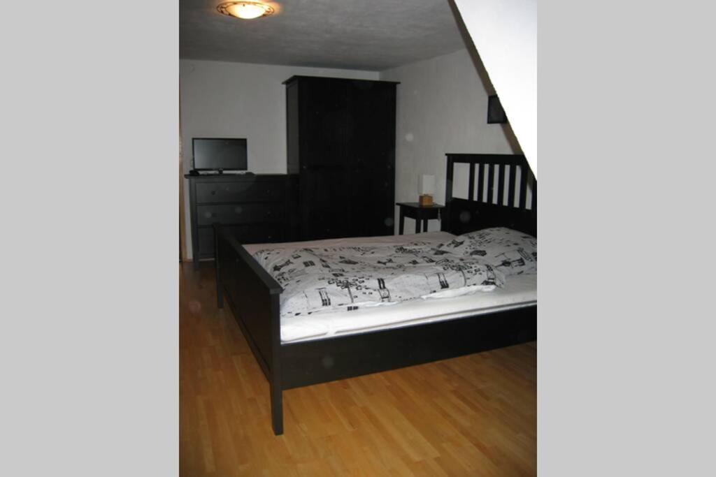 Staying In An Historic Frame House Munden  Екстер'єр фото